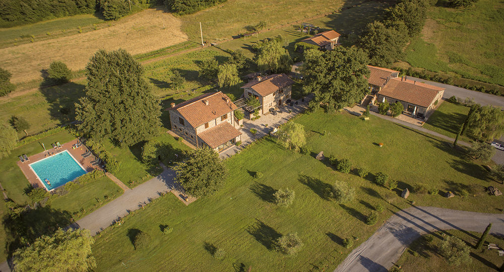 Agriturismo Borgo Di Campagna Il Tesoro Torre Alfina Exterior photo